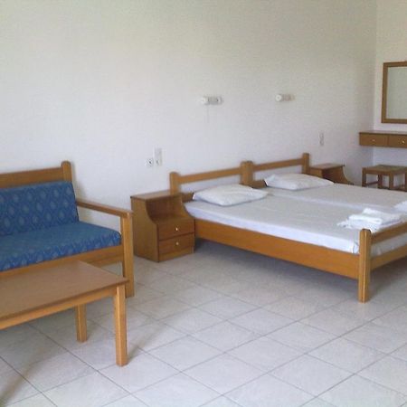 Irilena Apartments Stalida Cameră foto